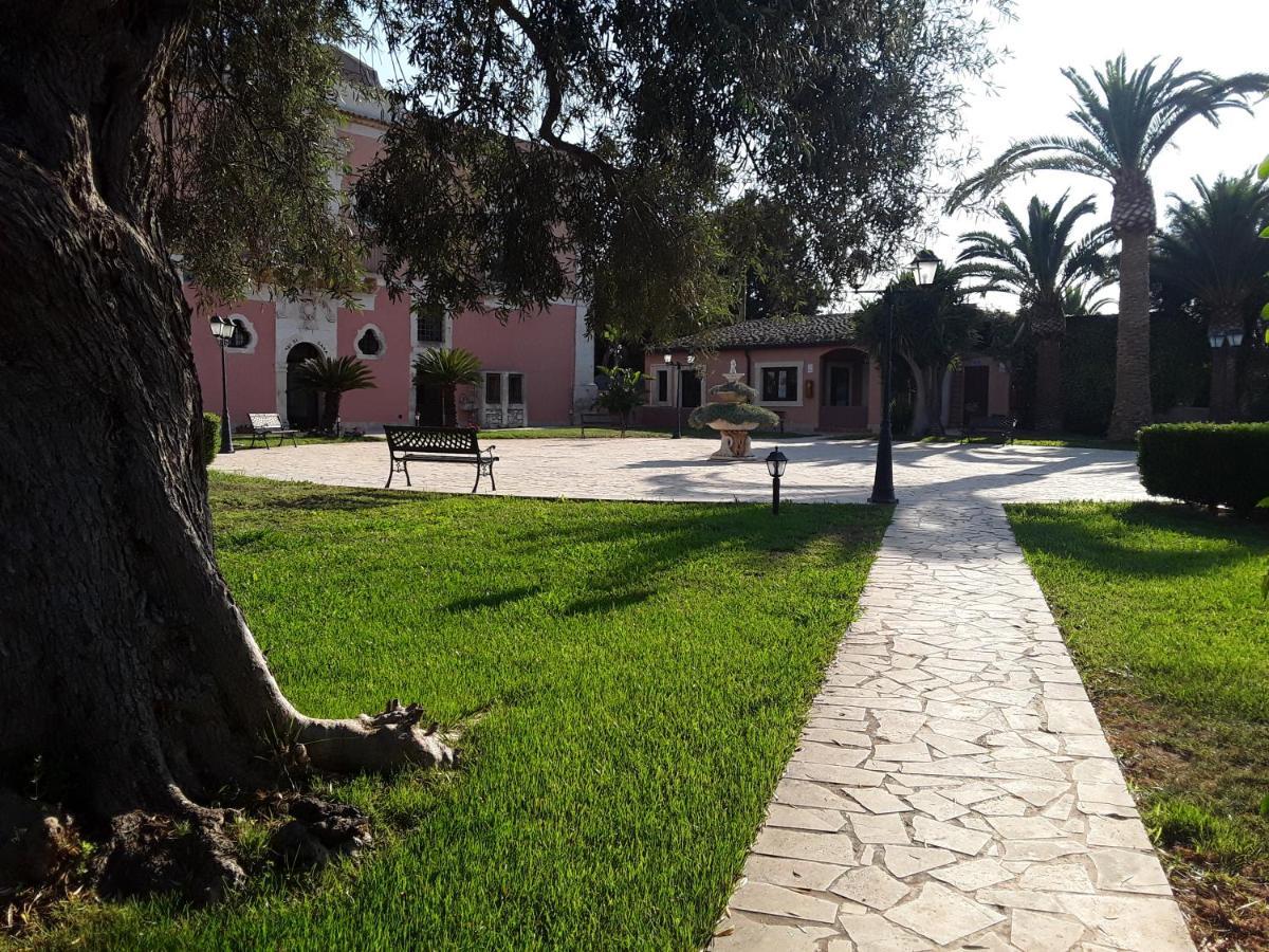 Hotel Lady Lusya Cassibile Esterno foto